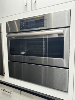 Bosch Benchmark® Series 30" Stainless Steel Steam Convection Oven