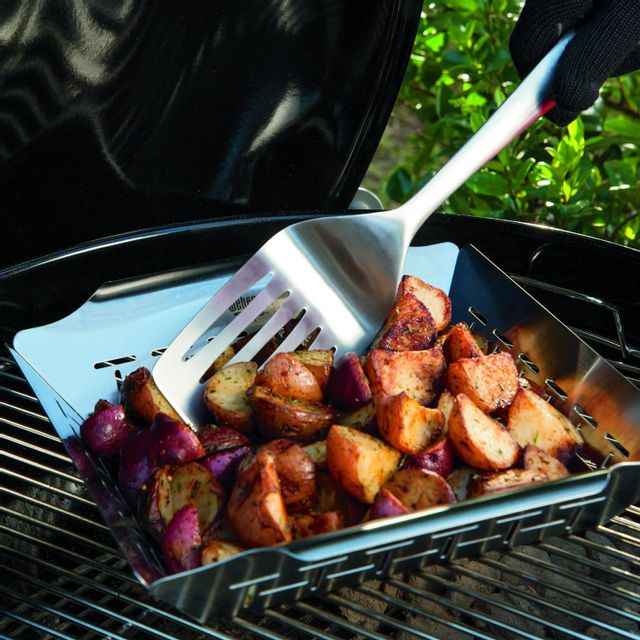 Weber® Stainless Steel Deluxe Grilling Basket 5