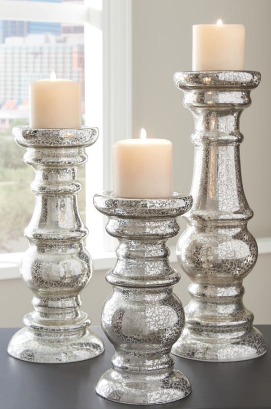 Signature Design by Ashley® Rosario Set of 3 Silver Candle Holders 1