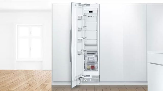 Bosch Benchmark® Series 18" Custom Panel Built In Freezer 6