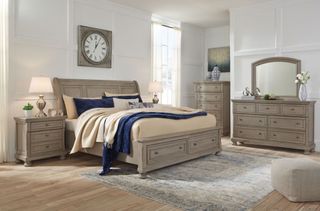 Signature Design by Ashley® Lettner 3pc Light Gray King Bedroom Set