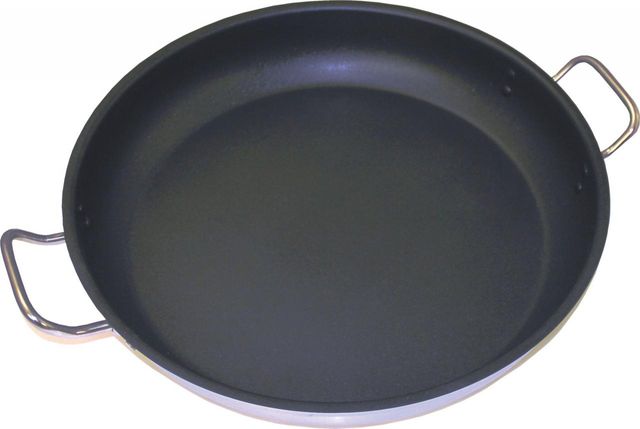 Thermador® 16 Chef's Pan Large Skillet, Yale Appliance