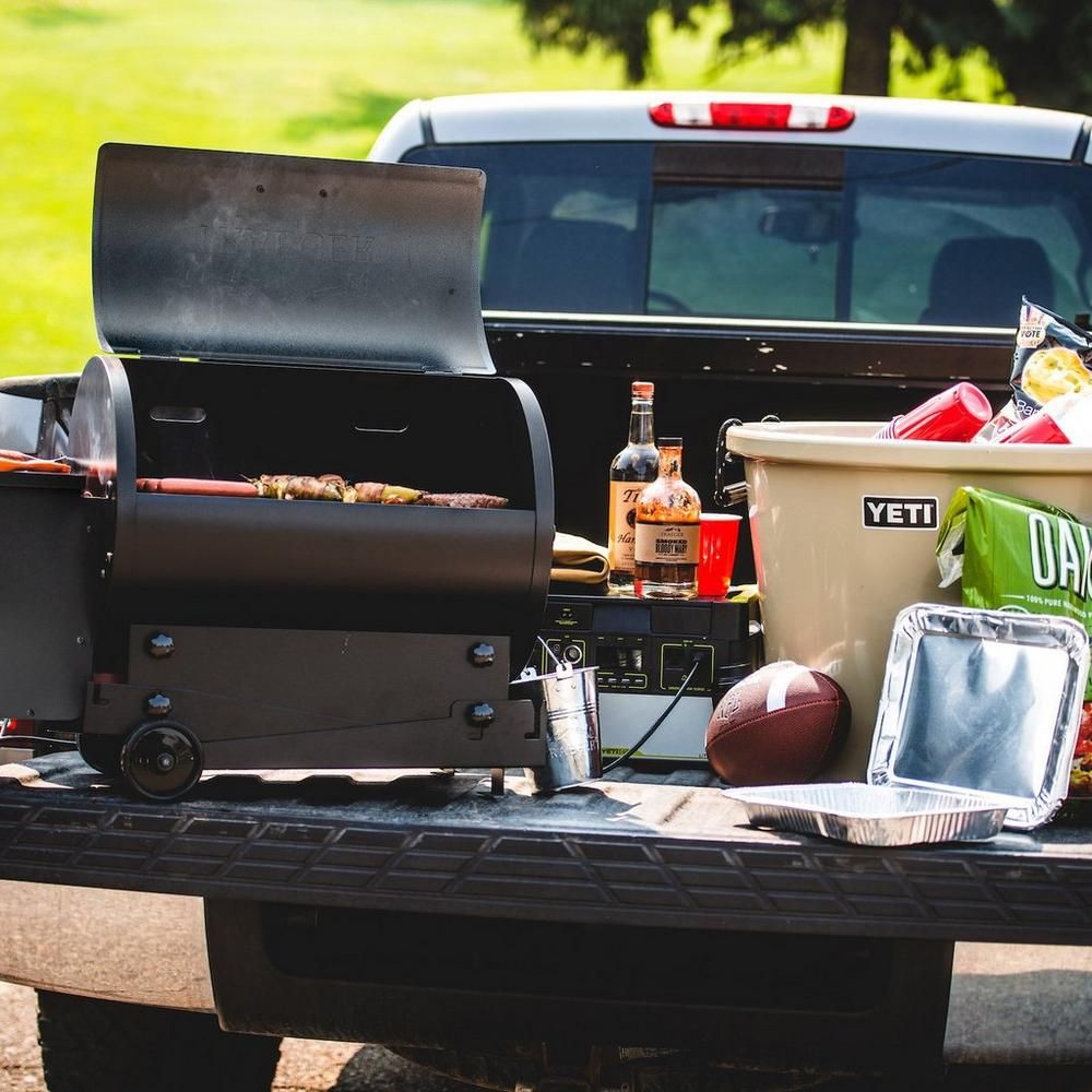 Best traeger outlet accessories