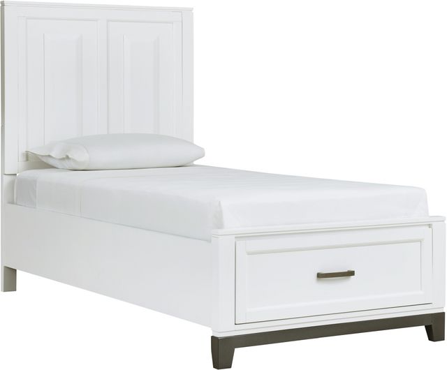Benchcraft® Brynburg White Twin Panel Bed-1