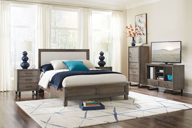 Durham Furniture Odyssey Desert Sand Queen Upholstered Bed 3