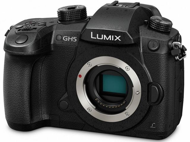 Panasonic® LUMIX GH5 20.3MP 4K Mirrorless ILC Camera Body 1