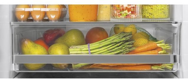 Réfrigérateur à congélateur inférieur à profondeur de comptoir de 24 po GE® de 11,9 pi³ - Acier inoxydable 11
