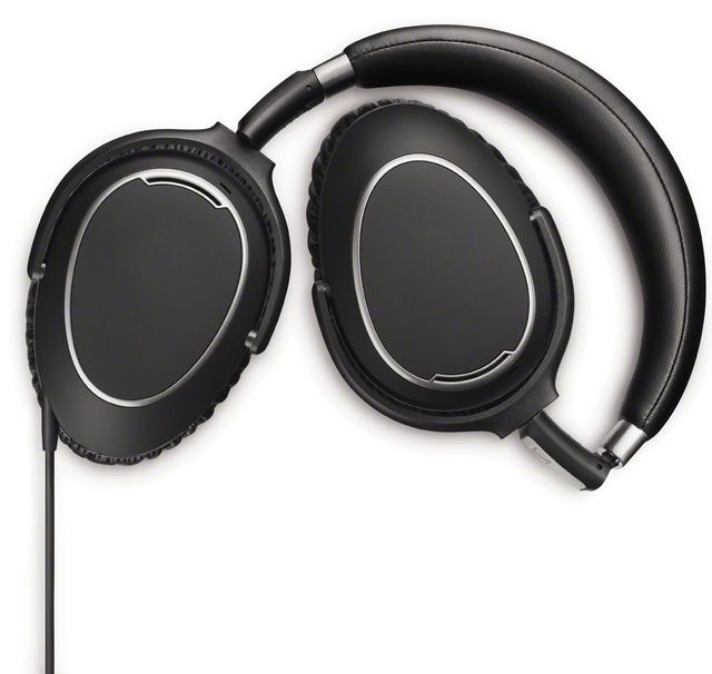 Sennheiser PXC 480 Black Over-Ear Headphones 3