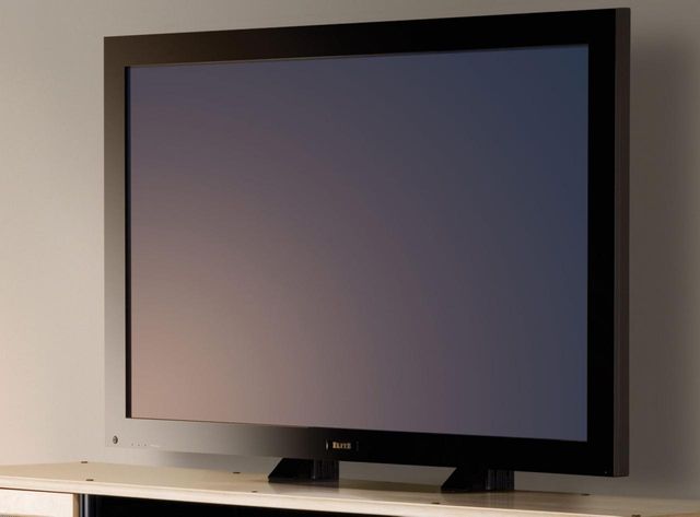 Salamander Designs® Synergy Quad Cabinet Integrated TV Mount