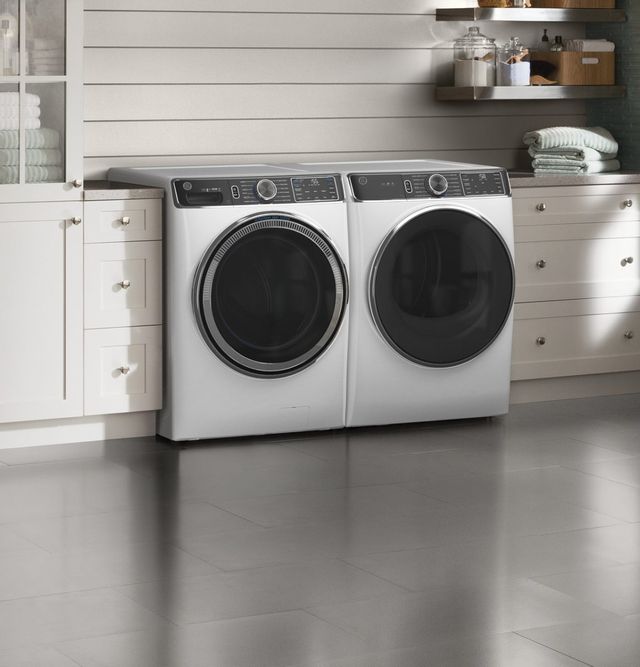 GE® 5.0 Cu. Ft. White Smart Front Load Washer 25