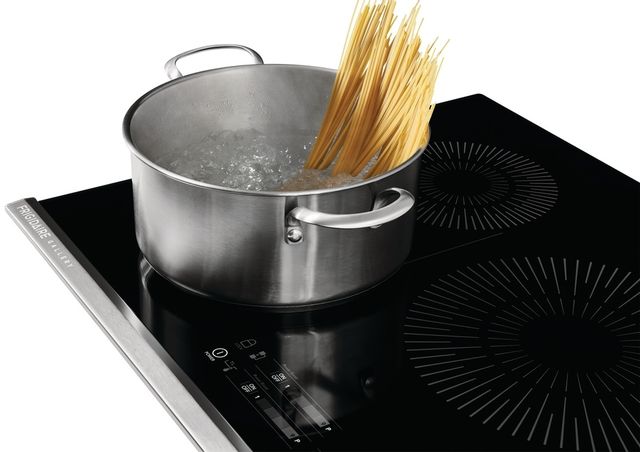 Frigidaire Gallery® 36" Black Induction Cooktop 5
