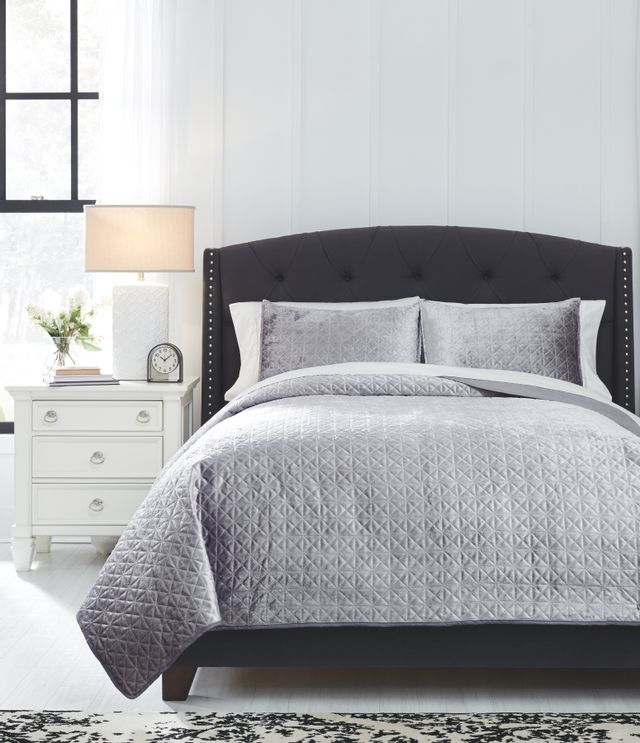 Signature Design by Ashley® Maryam 3 Piece Gray Queen Coverlet Set 1