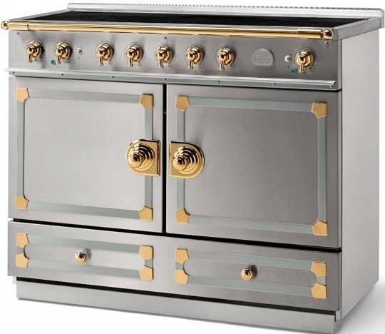 la cornue induction range        
        <figure class=