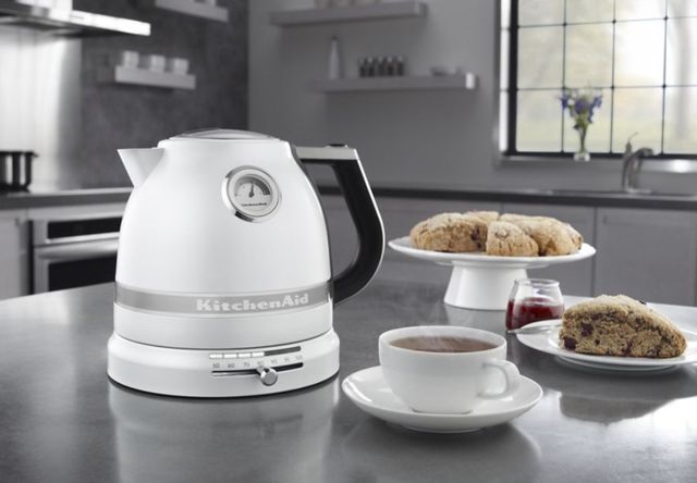 KitchenAid® Pro Line® Series 1.5 L Frosted Pearl White Electric Kettle 1