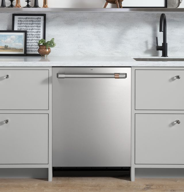 Café™ 24" Stainless Steel Built In Dishwasher 14