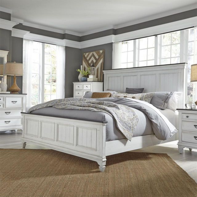 Liberty Furniture Allyson Park Wire Brushed White 4 Piece King Panel Bed Set 0