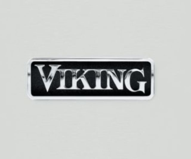Viking® 5 Series Frost White Professional Dishwasher Door Panel 1