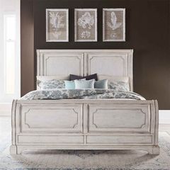 Liberty Furniture Abbey Road Porcelain White California King Sleigh Bed