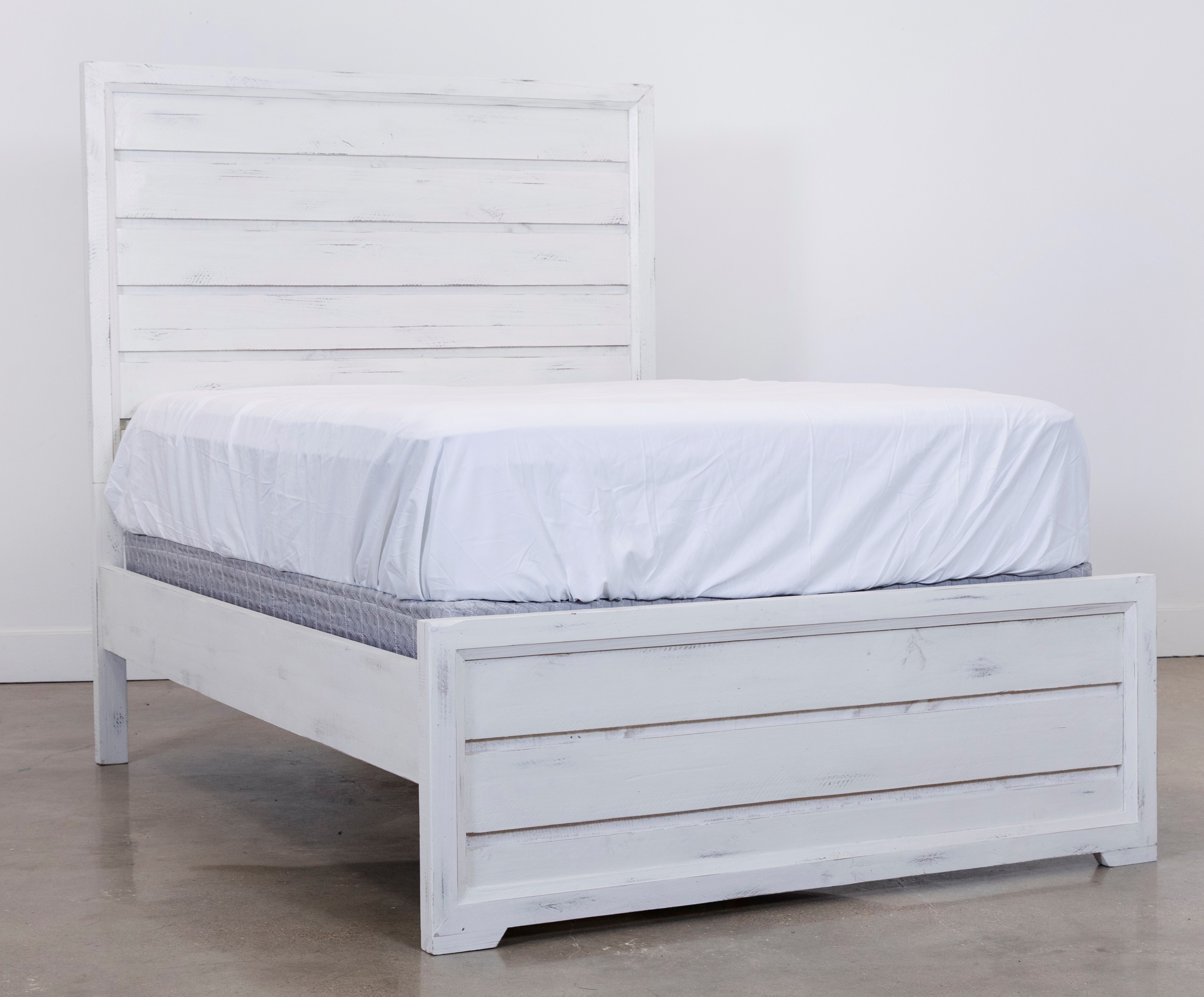 Vintage Furniture Windjammer Nero White Twin Panel Bed