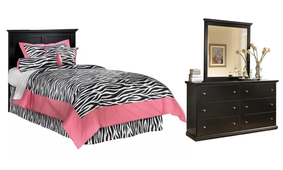 Signature Design By Ashley® Maribel 3-Piece Black Twin Panel Headboard ...