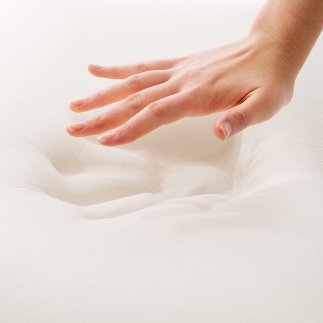 Malouf® Contour Dough™Queen Pillow 3