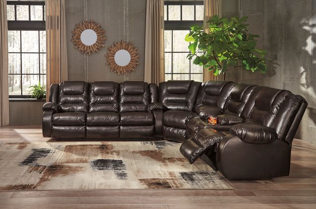 Signature Design by Ashley® Vacherie Chocolate Double Reclining Loveseat with Console 4