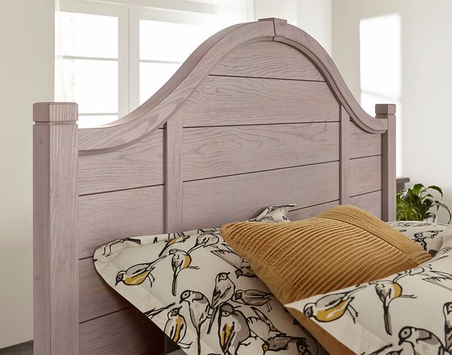 Vaughan-Bassett Bungalow Dover Grey Queen Arch Bed with Footboard Storage-1