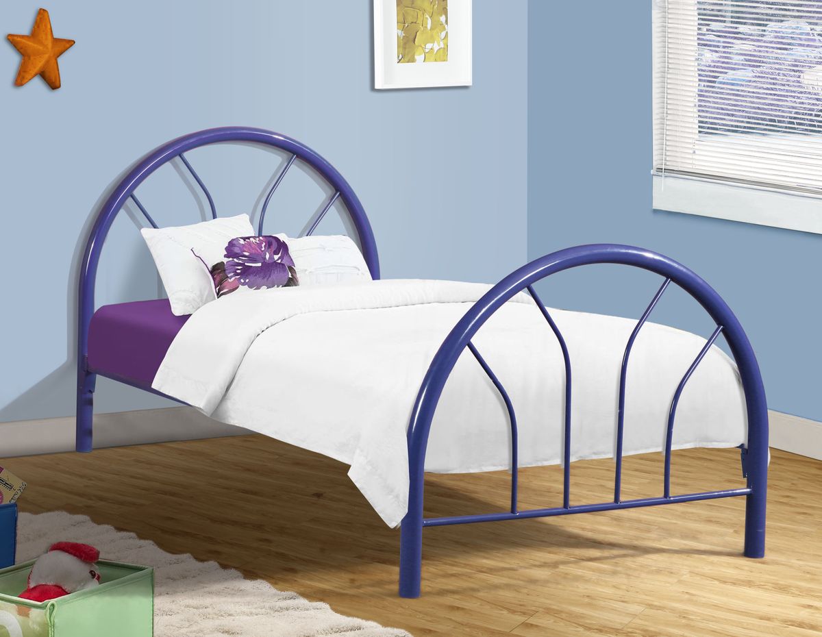 Blue metal twin outlet bed