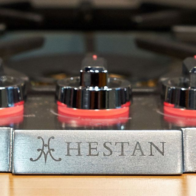 Hestan KGC Series 36" Steeletto Gas Cooktop 3