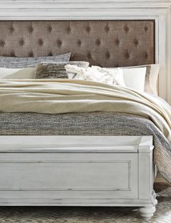 Pensacola King Bed (Upholstered/Storage)
