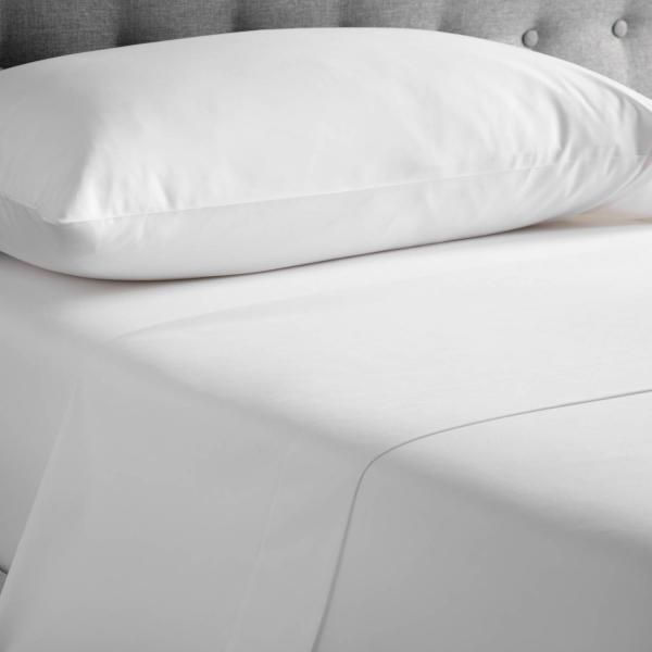 Weekender® Hotel White Twin Bed Sheet Separates 1