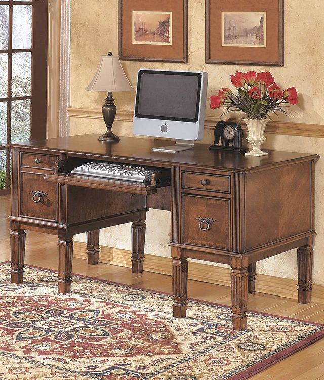 Signature Design by Ashley® Hamlyn Medium Brown 60" Office Desk-1