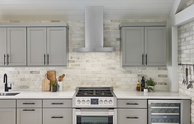 Zephyr Core Collection Roma 30" Stainless Steel Wall Mounted Range Hood  3
