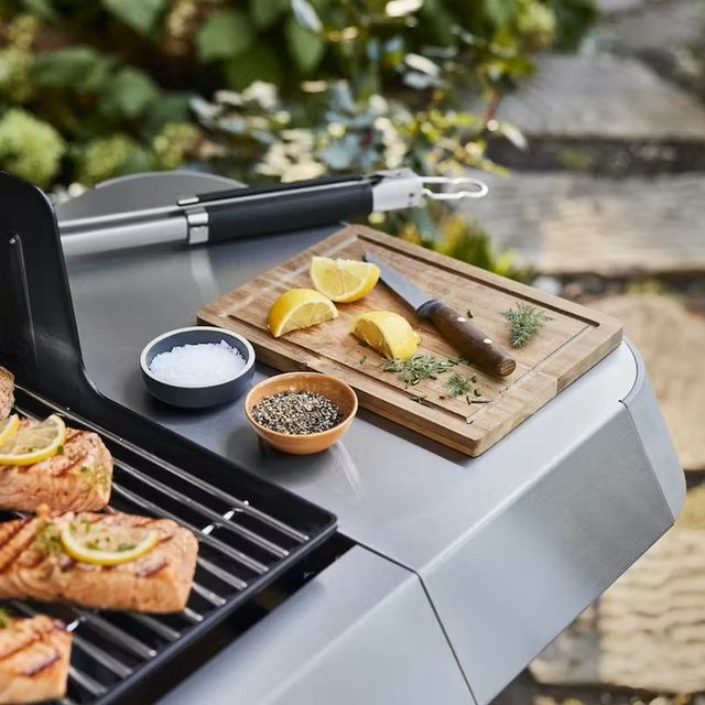 Weber® Genesis S-415 65