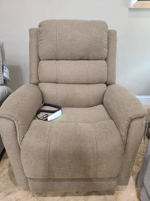 Ultimate Power Recliner™ by Mega Motion Latte Lift Chair
