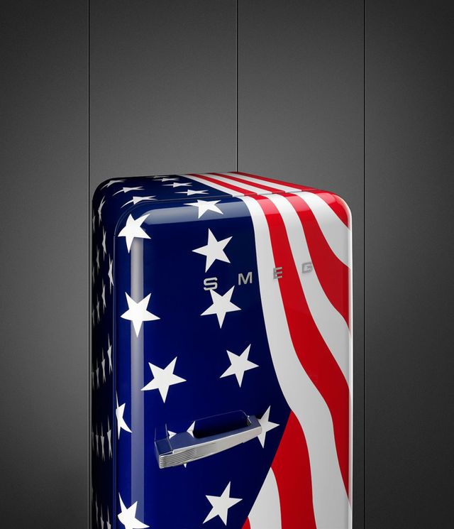 Smeg 50's Retro Style 9.9 Cu. Ft. American Flag Top Freezer Refrigerator 3