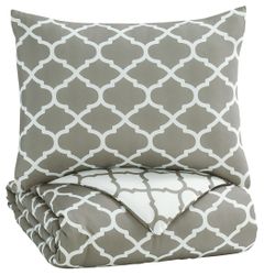 Signature Design by Ashley® Media Gray/White Full Comforter Set