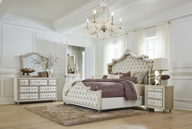 Coaster® Antonella 4-Piece Camel/Ivory Queen Bedroom Set