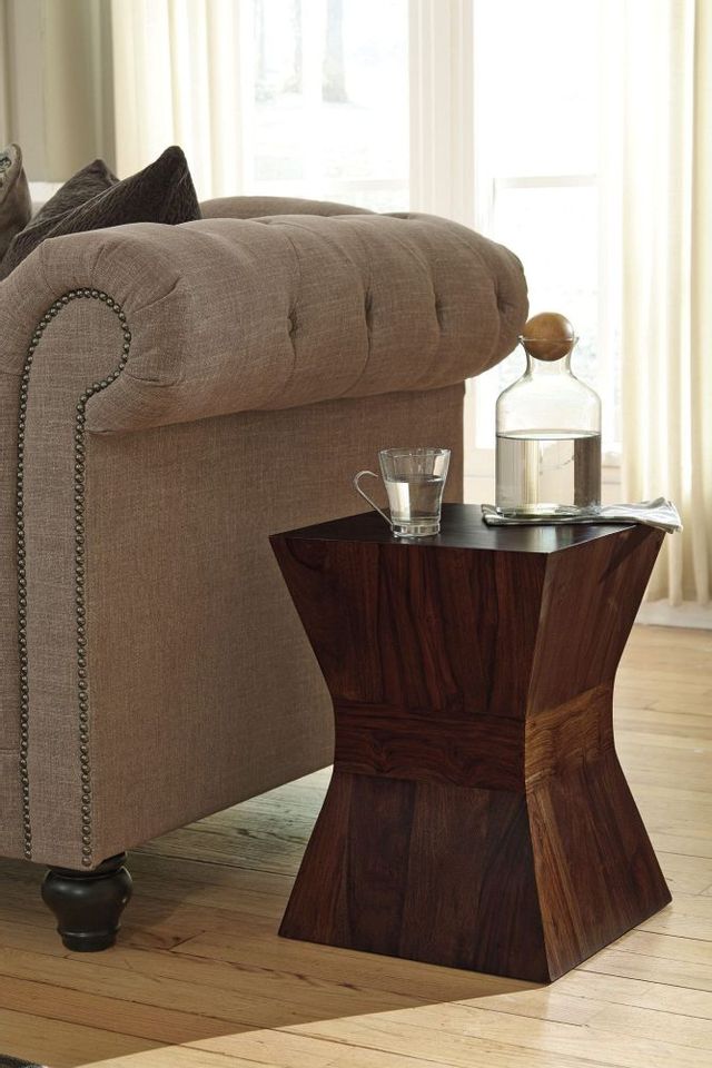 Signature Design by Ashley® Holifern Warm Brown  End Table 1