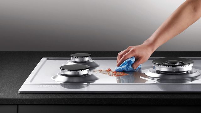 Fisher & Paykel Series 7 30" Stainless Steel Gas Cooktop 2