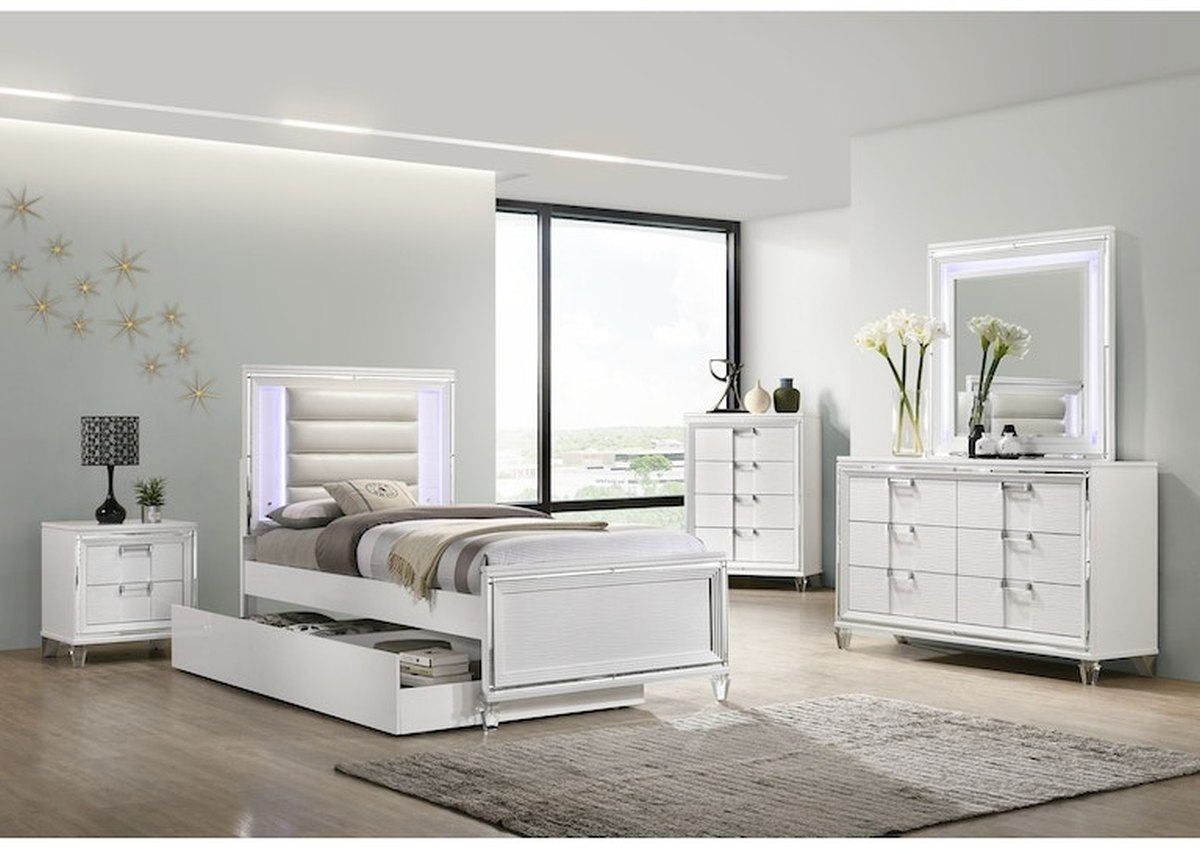 White twin size store bedroom set