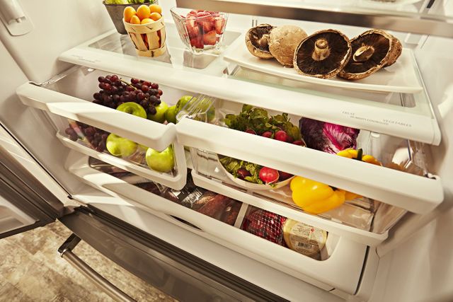 Réfrigérateur à portes françaises à profondeur de comptoir de 36 po KitchenAid® de 20,0 pi³ - Acier inoxydable 9