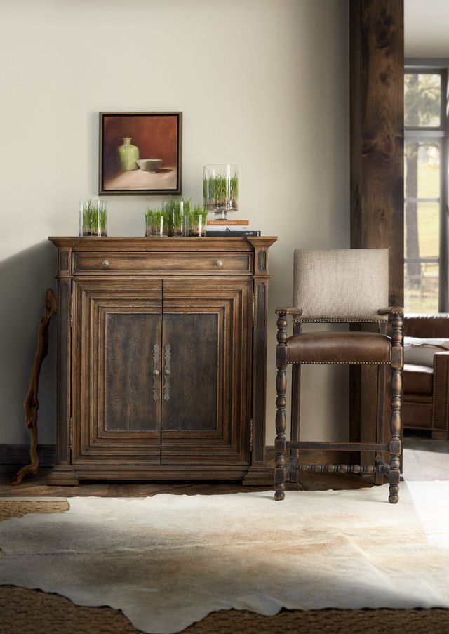Hooker® Furniture Hill Country Brown Cypress Mill Accent Chest 3