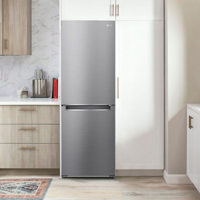 LG 10.8 Cu. Ft. PrintProof™ Stainless Steel Bottom Freezer Refrigerator 9