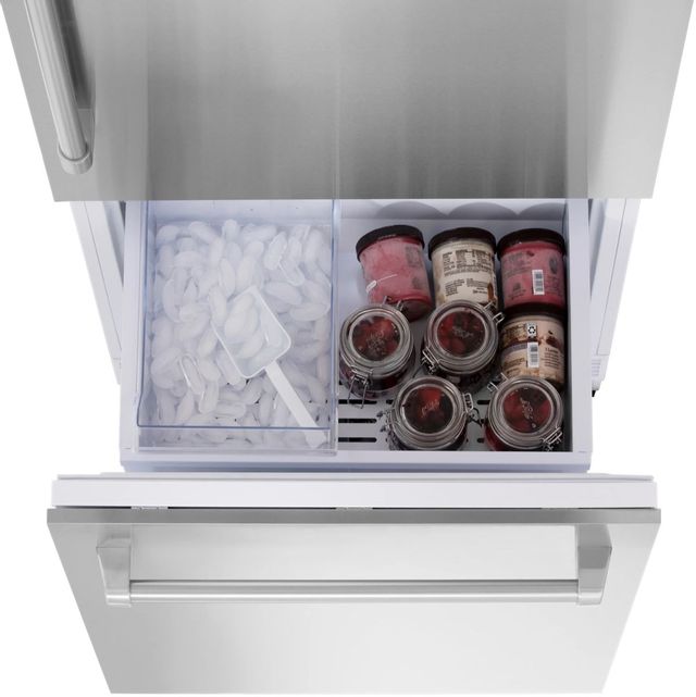 ZLINE 16.1 Cu. Ft. Stainless Steel Counter Depth Bottom Freezer Refrigerator 5