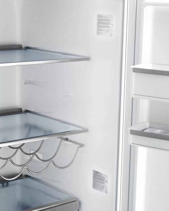 Bosch® 800 Series 11.0 Cu. Ft. Stainless Steel Counter Depth Bottom Freezer Refrigerator-3