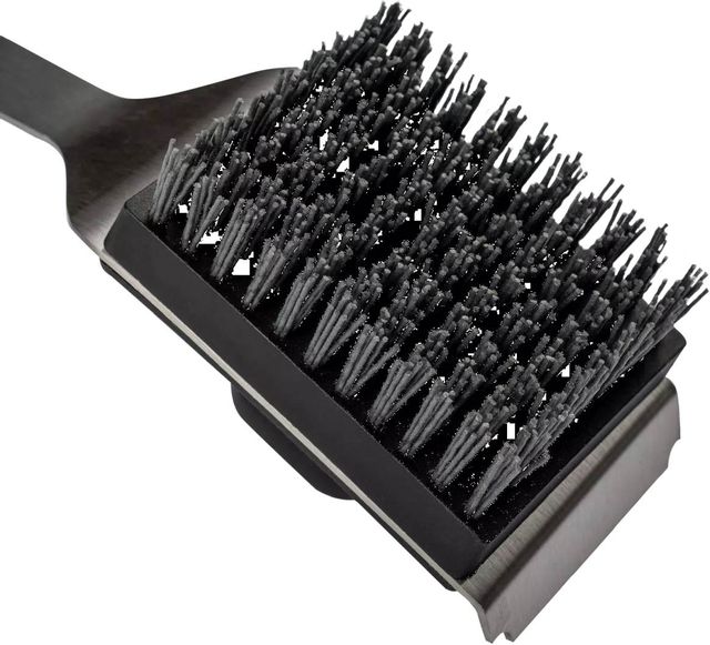 Traeger® 2 Pack Replacement BBQ Cleaning Brush Head  2