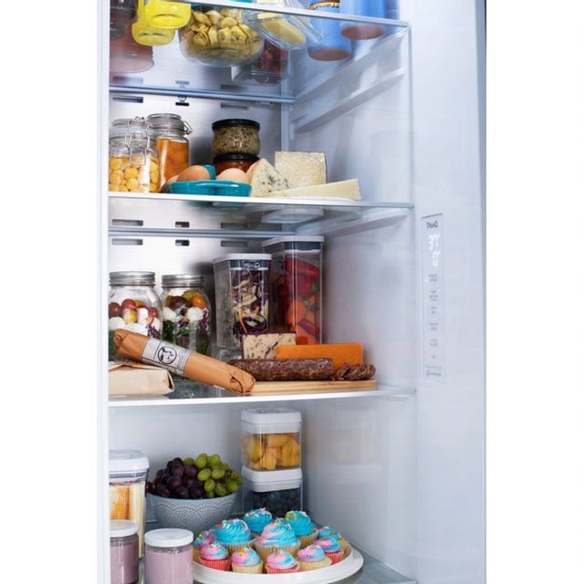 LG 23.0 Cu. Ft. Black Stainless Steel Counter Depth Side By Side Refrigerator 8