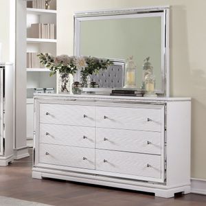 Furniture of America® Winterthur White Dresser