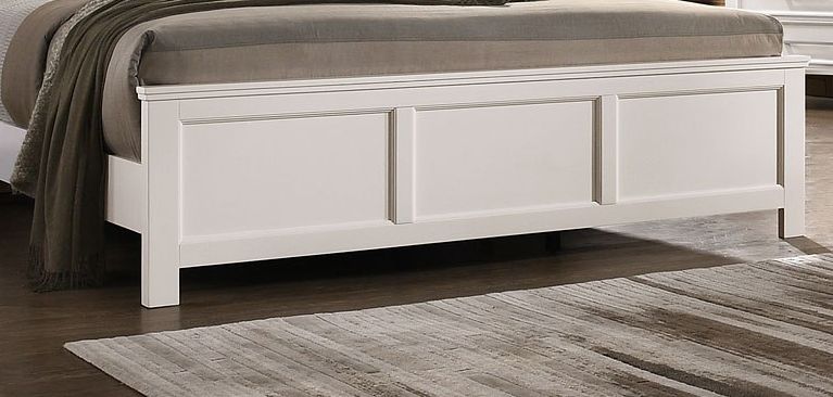 New Classic® Furniture Andover White Eastern King Panel Bed | JR ...